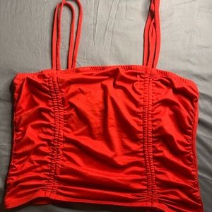 Red cropped like new fashion nova top